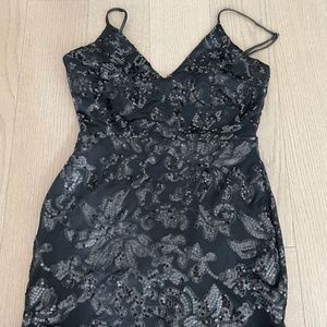 Black Sequin Mini Windsor Dress Size Medium